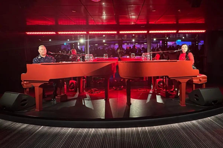 Dueling Pianos